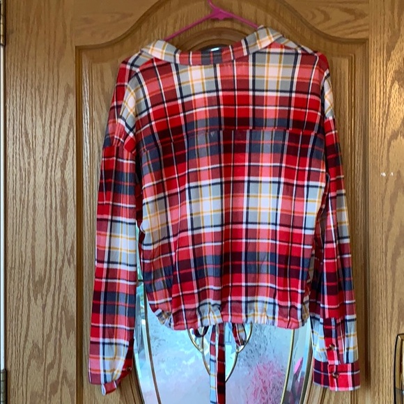 Top - Picture 3 of 4